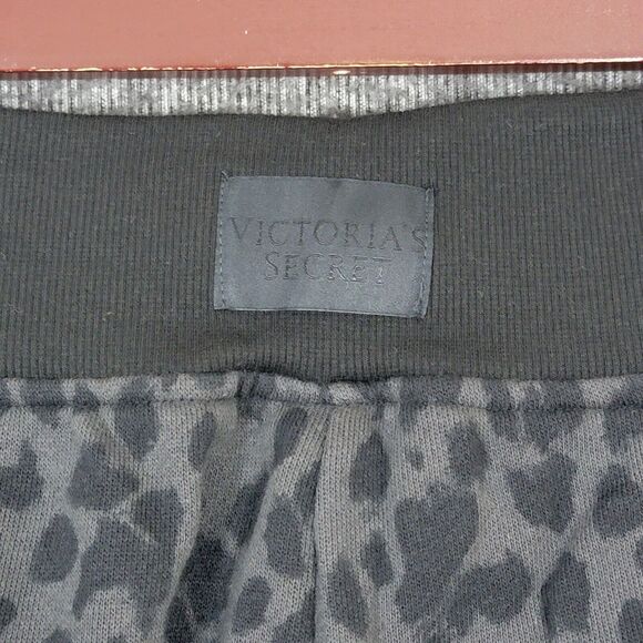 Victorias Secret Jogger Sweatpants Womens XS Gray Black Animal Print Lounge - Picture 12 of 16